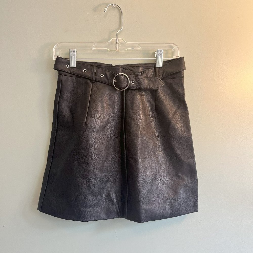 H&M Divided Faux Leather Skirt with Belt Size 4